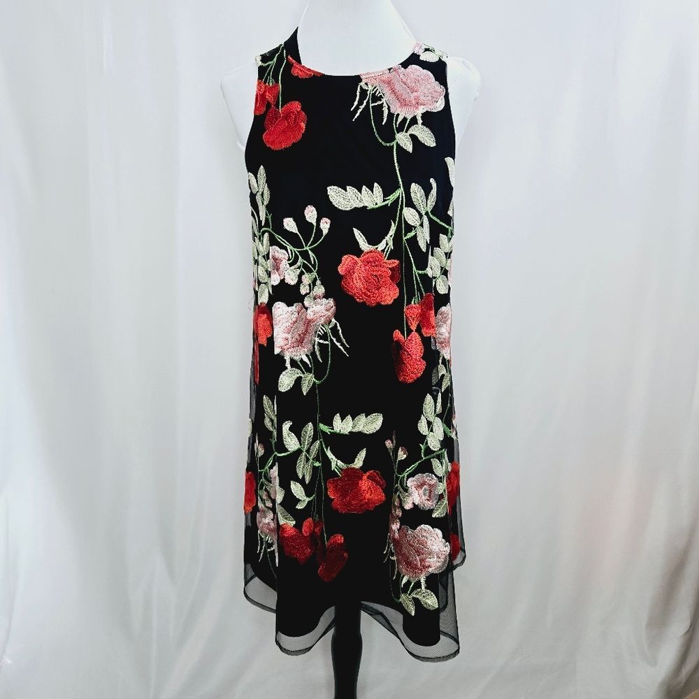 ECI New York Floral Embroidered Sleeveless A-Line Midi Dress Size Medium